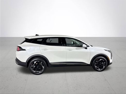 New 2026 Kia Sportage S image 5