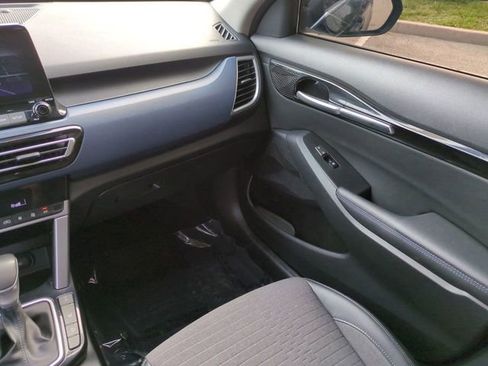 Used 2023 Kia Seltos Nightfall Edition AWD/4WD image 17