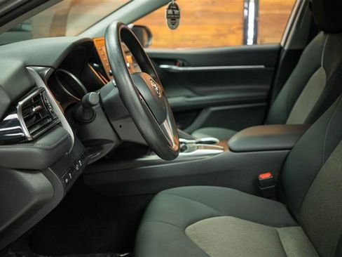 Used 2024 Toyota Camry LE image 8