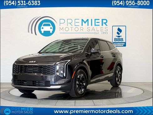 Used 2026 Kia Sportage LX w/ LX Convenience Package FWD image 1