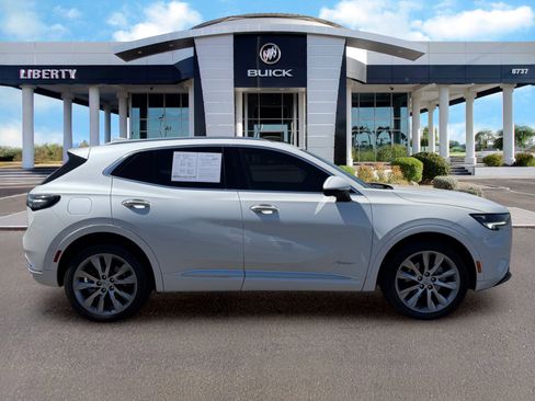 Used 2023 Buick Envision Avenir AWD/4WD image 3