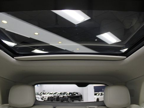 Used 2023 Cadillac XT5 Premium Luxury image 40