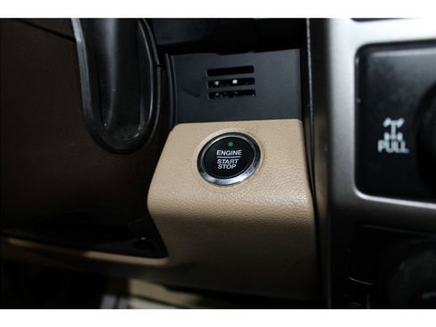 Used 2018 Ford F150 Lariat image 31