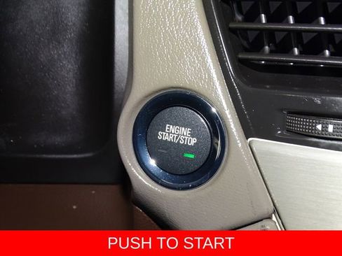 Used 2020 GMC Yukon Denali w/ Open Road Package image 9