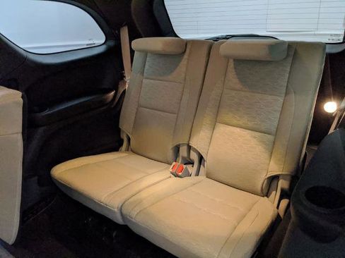 Used 2021 Dodge Durango SXT RWD image 19