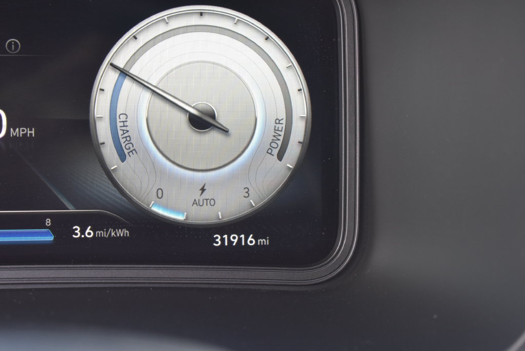 Certified 2023 Hyundai Kona Limited FWD image 30