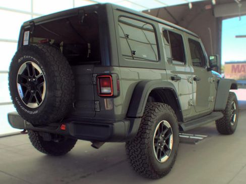 Used 2021 Jeep Wrangler Unlimited Rubicon w/ Dual Top Group AWD/4WD image 2