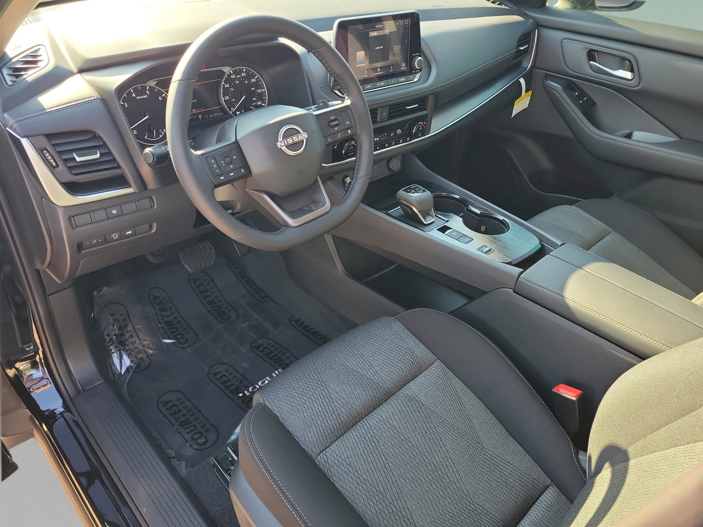 Certified 2026 Nissan Rogue SV w/ Cold Weather Package FWD image 18