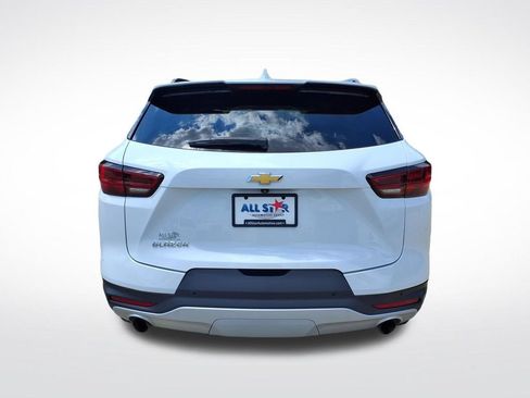 Used 2024 Chevrolet Blazer LT w/ Convenience Package FWD image 8