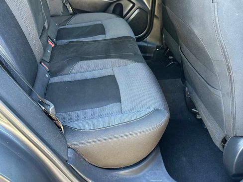 Used 2020 Subaru Outback Premium AWD/4WD image 16