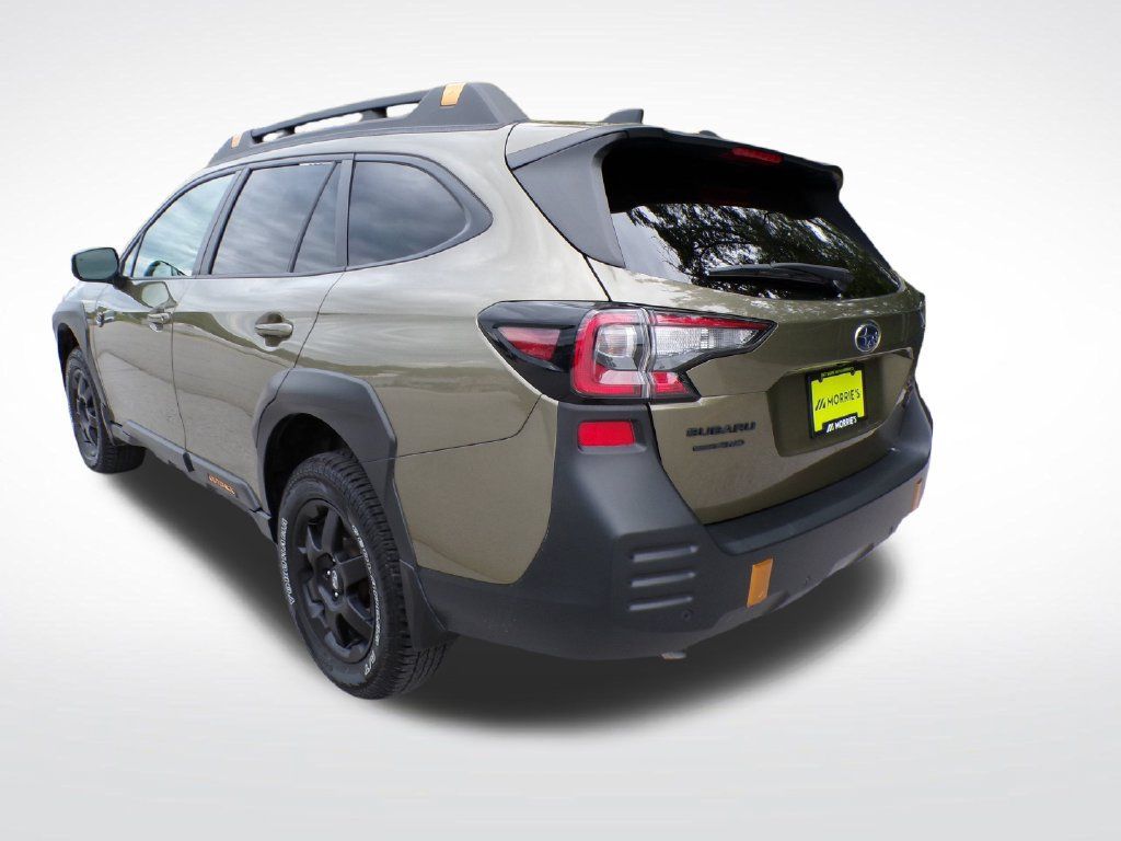 Used 2025 Subaru Outback Wilderness AWD/4WD image 4