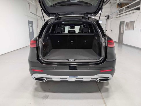 Certified 2026 Mercedes-Benz GLC 300 4MATIC image 37