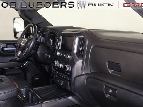 Used 2022 GMC Sierra 3500 AT4 w/ AT4 Preferred Package image 26