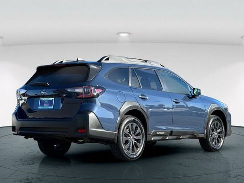 Certified 2023 Subaru Outback Onyx Edition image 6