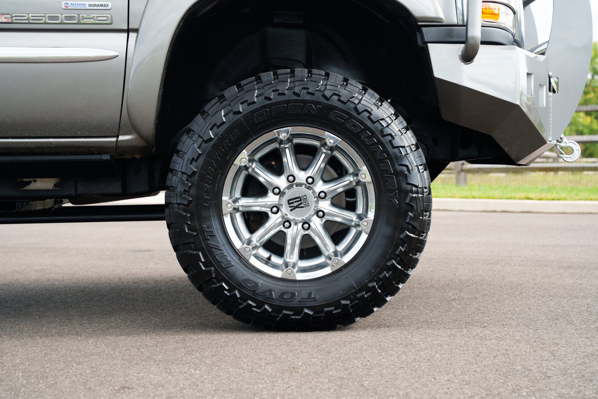 Used 2007 GMC Sierra 2500 SLT w/ Heavy-Duty Power Package AWD/4WD image 19