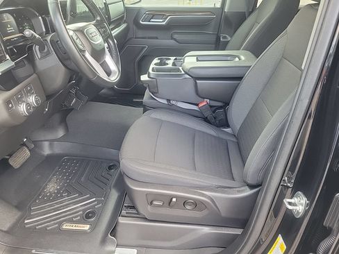 Used 2025 GMC Sierra 1500 Elevation AWD/4WD image 12