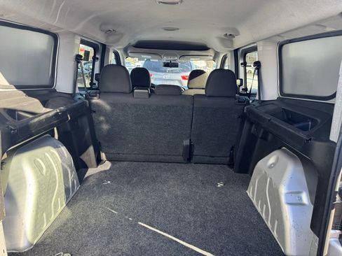 Used 2015 RAM ProMaster City Tradesman image 5