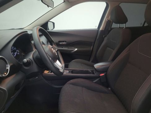 Used 2022 Nissan Kicks SV image 18