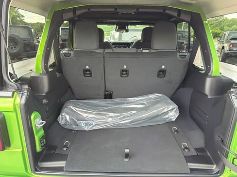 New 2026 Jeep Wrangler Unlimited Sport AWD/4WD image 16