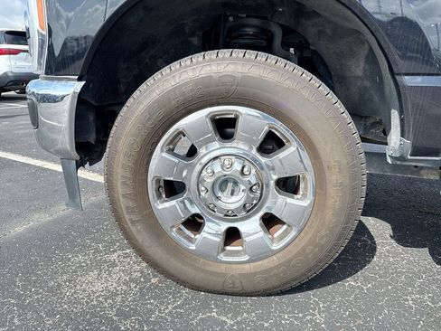 Used 2023 Ford F350 Lariat w/ Chrome Package AWD/4WD image 10