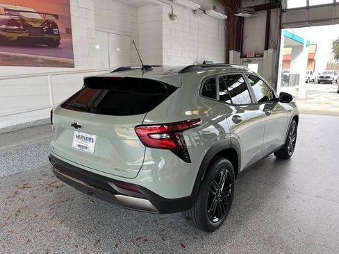 New 2026 Chevrolet Trax ACTIV FWD image 10