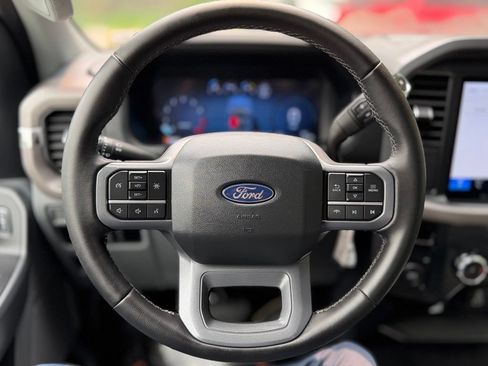 Used 2025 Ford F150 XLT w/ Equipment Group 301A Standard AWD/4WD image 9
