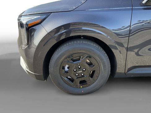 New 2026 Kia Carnival LXS image 9