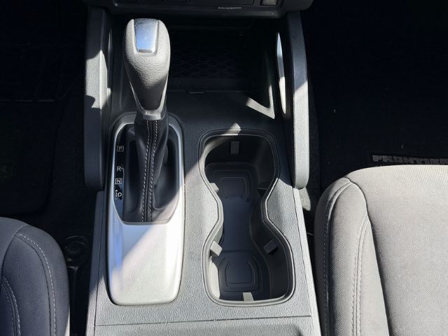 Used 2024 Nissan Frontier SV RWD image 22