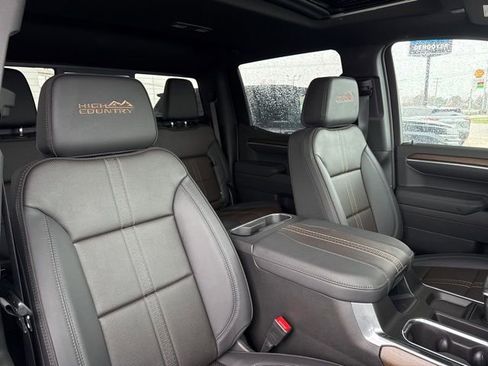 New 2026 Chevrolet Silverado 1500 High Country w/ Z71 Off-Road Package AWD/4WD image 35