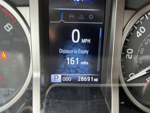 Used 2023 Toyota Tacoma SR5 image 18