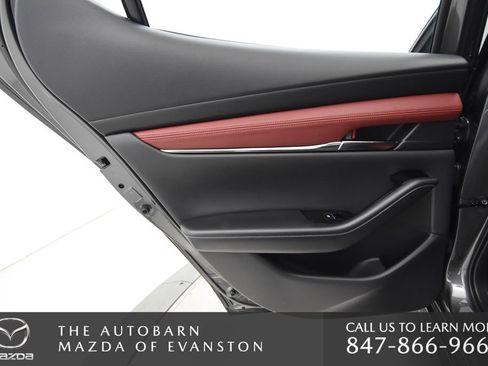 New 2026 MAZDA MAZDA3 2.5 S Hatchback w/ Premium Pkg FWD image 33