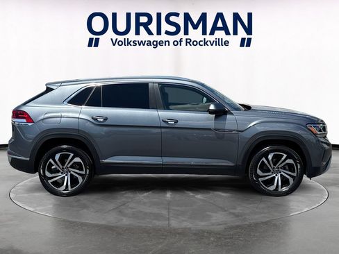 Used 2023 Volkswagen Atlas Cross Sport SEL AWD/4WD image 7