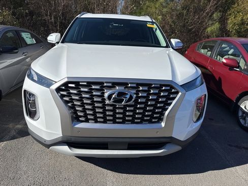 Used 2022 Hyundai Palisade SEL w/ 8P Bench Seat Package image 2