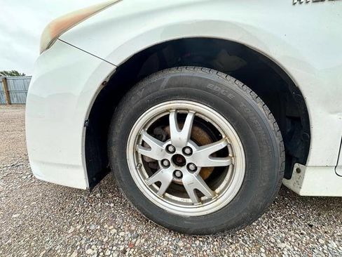 Used 2011 Toyota Prius Two FWD image 11