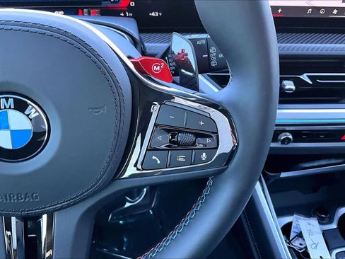 Used 2025 BMW XM image 24