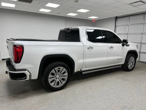 Used 2021 GMC Sierra 1500 Denali w/ Denali Ultimate Package AWD/4WD image 10