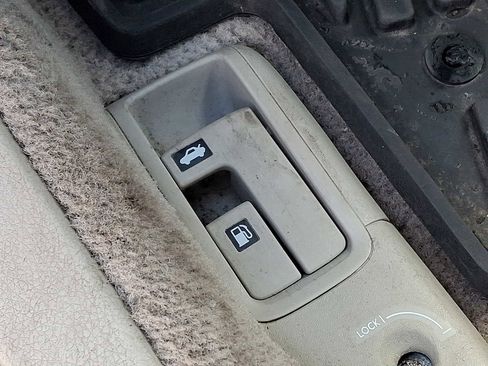 Used 2007 Subaru Legacy 2.5i Special Edition image 27