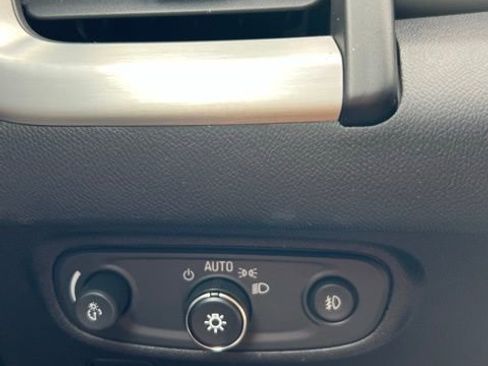 Used 2018 GMC Terrain SLT w/ Preferred Package image 15