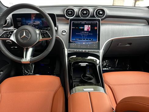 Certified 2025 Mercedes-Benz GLC 350e 4MATIC image 17
