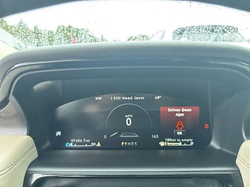 Used 2022 Lincoln Nautilus Reserve image 21