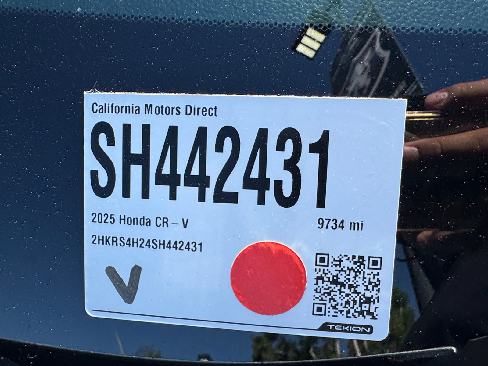 Used 2025 Honda CR-V LX image 17