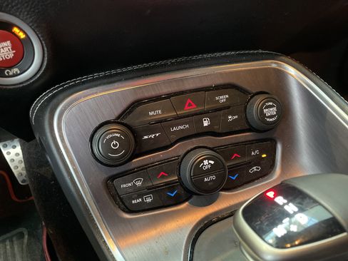 Used 2018 Dodge Challenger SRT Demon RWD image 31