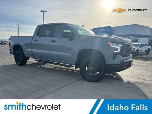 Used 2024 Chevrolet Silverado 1500 LT Trail Boss w/ Convenience Package II image 1