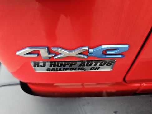 Used 2021 Jeep Wrangler Unlimited Sahara w/ Cold Weather Group image 23