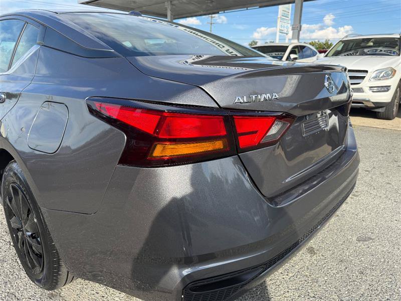 Used 2019 Nissan Altima 2.5 S FWD image 22