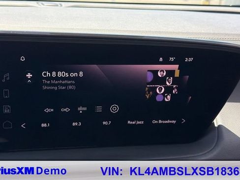 Used 2025 Buick Encore GX Preferred FWD image 35