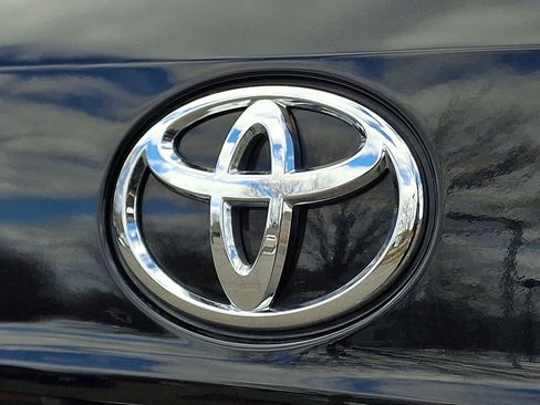 Used 2022 Toyota Highlander Limited image 34