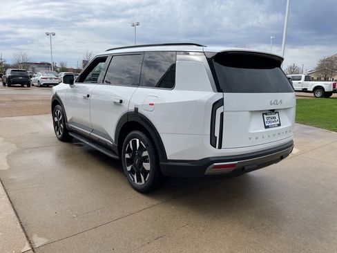 New 2027 Kia Telluride S image 7