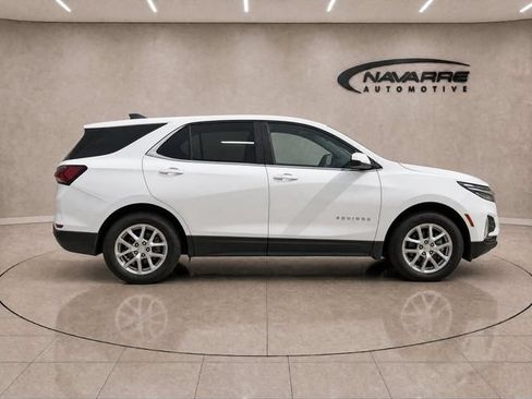 Used 2022 Chevrolet Equinox LT FWD image 9
