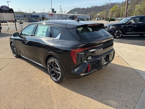 New 2026 Kia K4 GT-Line Turbo FWD image 5